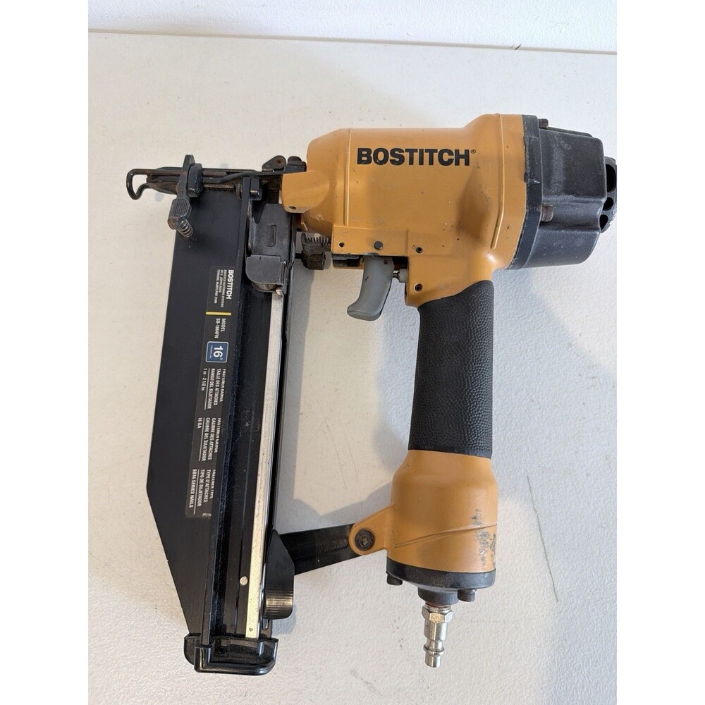 Bostich SB-1664FN 16 Gauge Straight Fastener Nailer - Tested Very Good Condition